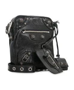 Balenciaga Le Cagole Leather Crossbody Bag 7 Balenciaga Le Cagole Leather Crossbody Bag -Italist Store 1c4b45cf973c17874f79fb459092c482