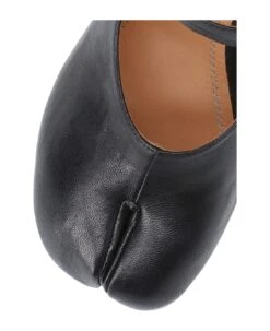Maison Margiela 'mary Jane Tabi' Pumps