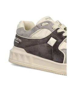 Valentino Garavani Garavani One Stud Lace-up Sneakers -Italist Store 8450d10781076242462dd31f109a0221