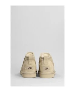 Ugg Classic Ultra Mini Low Heels Ankle Boots In Beige Suede -Italist Store 955eeddb66969efcd95cbcb0a03f65d6