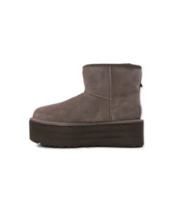 Ugg Classic Mini Suede Boots -Italist Store d5d5c7add0c8e115e9cf83af302bdf32